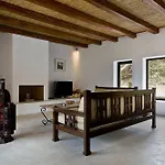 Onar Andros Hotel