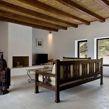Onar Andros Πανσιόν